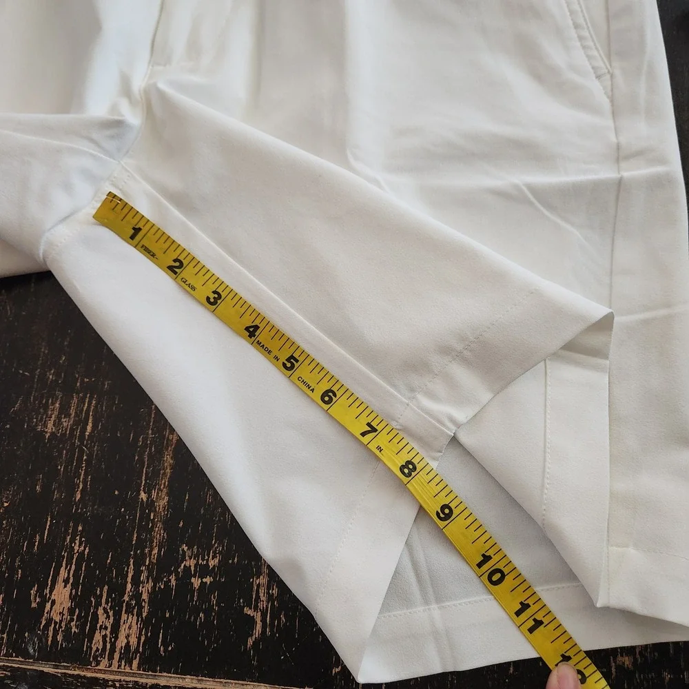 Donald Ross Mens White Walker II Golf Shorts Performance Stretch Size 34 NEW